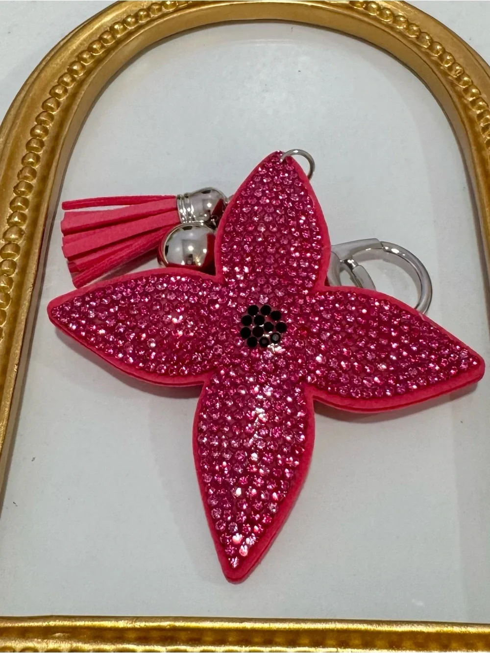 unbranded eye catching